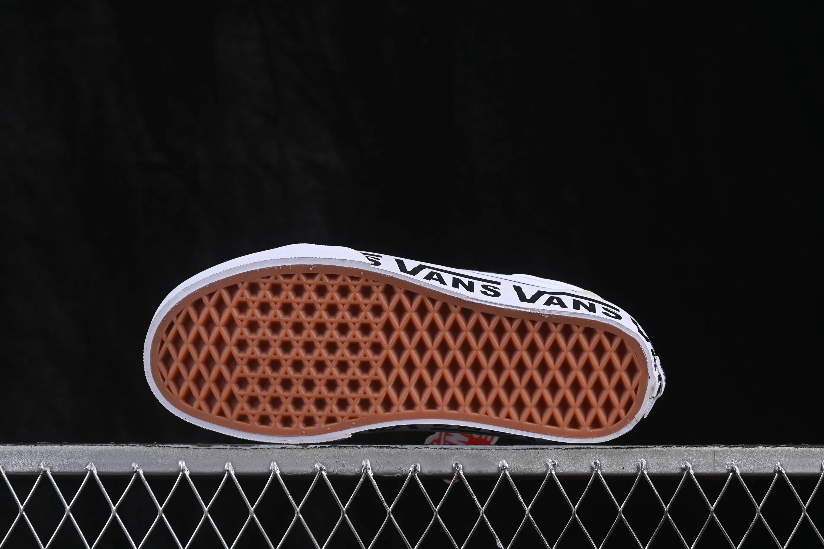 All Categories Vans Vans Series Vans Low Vans Low Vans Old Skool Dx Vans Low Bang Casual Skateboard Shoes VN0A38G2PXC